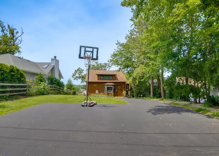Holiday home Waterfront Fox Vacation W/ Fire Pit!