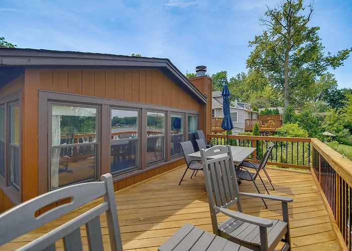 Holiday home Waterfront Fox Vacation W/ Fire Pit! Fox Lake